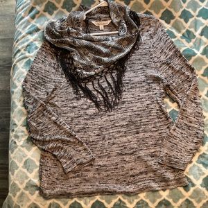 XL Tantrums marled gray sweater with detachable fringed paisley infinity scarf